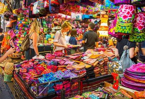 Shop 'Til You Literally Drop at Bangkok's Chatuchak Market | Houstonia