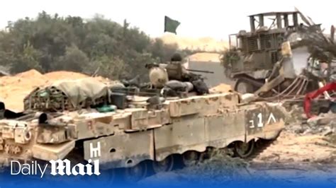 IDF tanks and bulldozers enter Gaza Strip eliminating Hamas terrorists ...