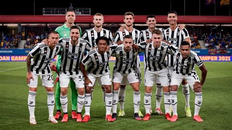 Juventus confirm their 23-man squad for Champions League group stages ...