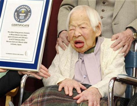 Worlds Oldest Woman Turns 115 | IBTimes UK