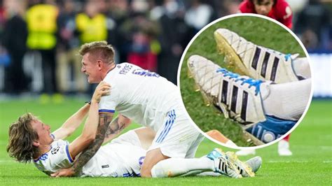 Toni Kroos' Old Adidas 11pro Boots Damaged In Champions League Final