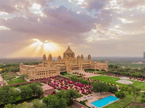 ©J T B H on Instagram: “👑 of Jodhpur #jodhpur #umaidbhawanpalace #destinationweddingjodhpur # ...