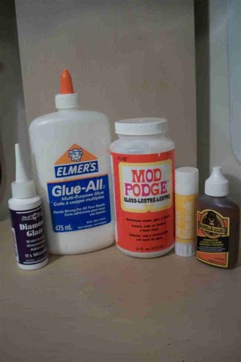 Know What Type Of Glue To Use For Different Items | Glue, What type, Type