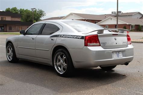 2010 Dodge Charger SXT | Victory Motors of Colorado