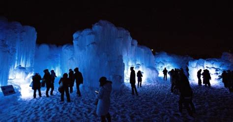 Edmonton's Ice Castle Is Open, And It Is Stunning | HuffPost Canada