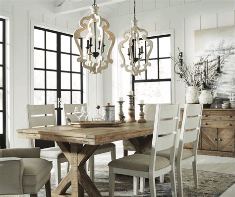 Farmhouse Style: Where to Buy Modern Farmhouse Furniture and Decor