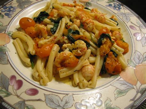 Pasta Langostino with Fresh Zima Tomatoes and Spinach in Olive Oil and ...