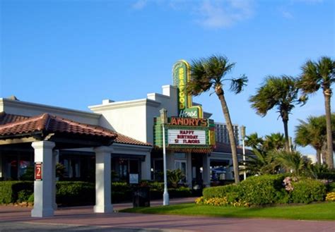 Landry's Seafood House - Galveston | Restaurants in Galveston, TX