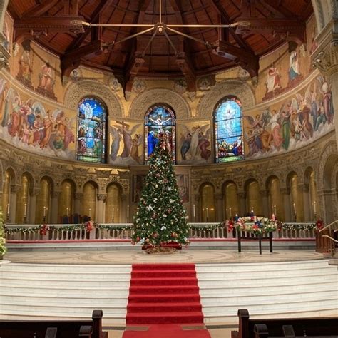 Catholic Community at Stanford: Christmas Day Mass - Stanford University