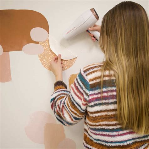 How To Remove Wall Art Stickers | Storables