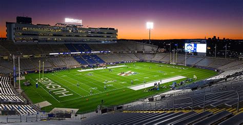 Uconn Football Stadium