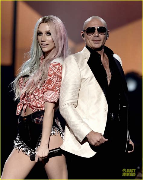 Ke$ha & Pitbull: 'Timber' AMAs 2013 Performance (Video)!: Photo 2999509 | 2013 American Music ...