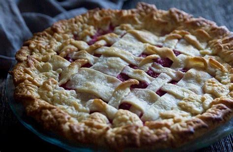 Mary Berry Pie Crust Recipe : Mary Berry Pastry Recipe / Mary Berry Puff Pastry Recipes ...