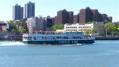 Circle Line Sightseeing Cruise, Nueva York - Reserva de entradas y tours | GetYourGuide.com