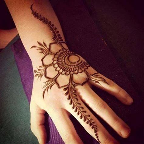 Pin on Henna Mehndi Designs