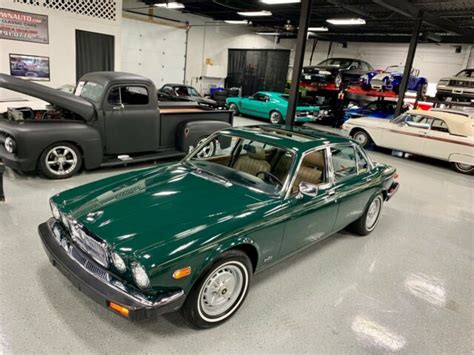 1986 Jaguar XJ6 - only 39k original miles - Jaguar Racing Green ...