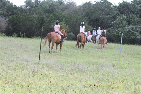 "Horseback riding Camp near Austin Texas. Equestrian riding,western ...