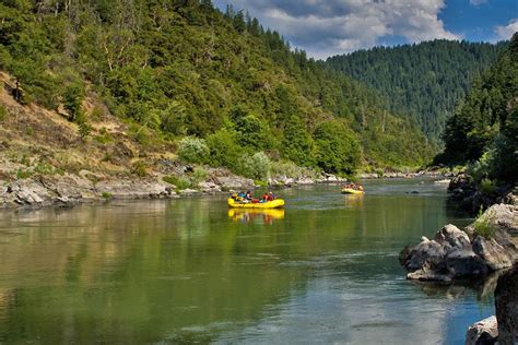 Rogue River Rafting & Kayaking Trips | Northwest Rafting Co.