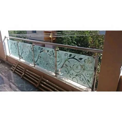 Designer Glass Balcony Railing at ₹ 1100/square feet | Dadri | ID: 20657067962