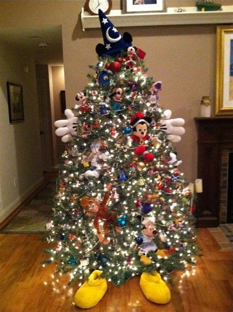 A Disney Christmas Tree | Holidays | Pinterest