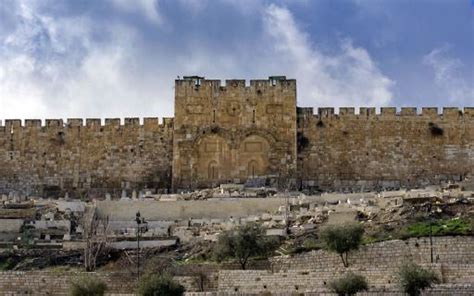 Golden Gate, Jerusalem | Ticket Price | Timings | Address: TripHobo