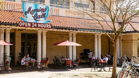 Morning Call Coffee Stand, New Orleans, Louisiana, U.S. - Restaurant ...