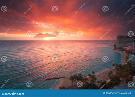 Waikiki resort sunset stock image. Image of paradise, high - 2903649