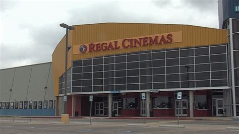 Regal Cinemas begins temporary closure