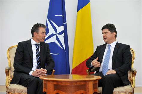 NATO - Photo gallery: NATO Secretary General visits Romania, 24-May.-2013