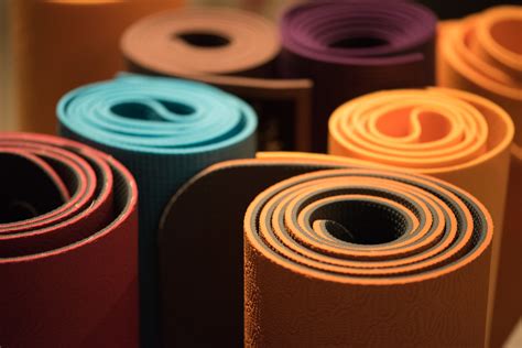 Which yoga mat is just right for you? - Hancock Health