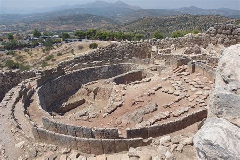 Mycenae. Tombs Circle A Photo from Mycenae in Argolida | Greece.com