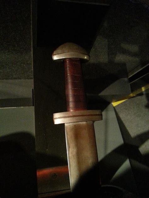 Viking sword from Chicago Field Museum exhibit : SWORDS