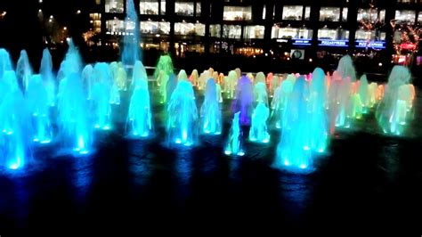 Piccadilly Gardens fountain - YouTube