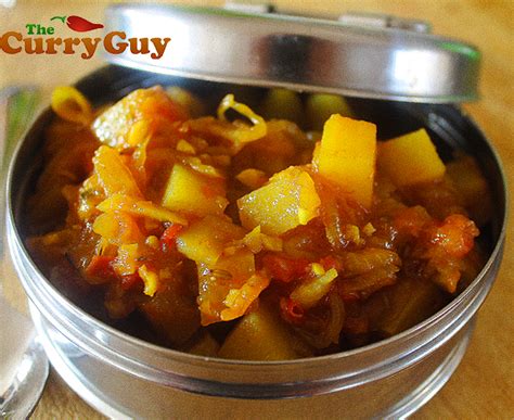 Bombay Aloo Recipe - Vegetarian Recipes by The Curry Guy