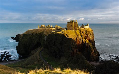 Dunnottar Castle, from Stonehaven (Walkhighlands)