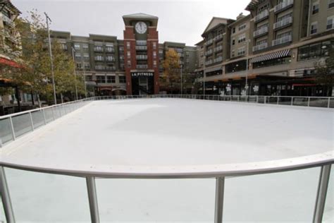 Pentagon Row Ice Skating Rink Now Open - WTOP News