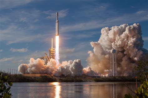 Falcon Heavy Lift-Off HD Wallpaper by SpaceX