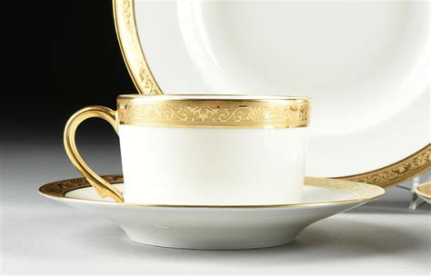 A Guide to Limoges China: History, Prices & Its Enduring Appeal - Invaluable