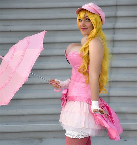 Princess Peach Cat Cosplay