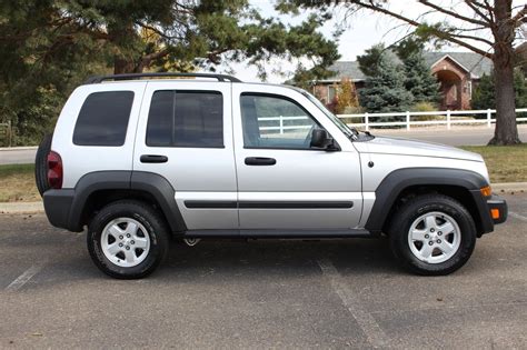 2007 Jeep Liberty Sport | Victory Motors of Colorado