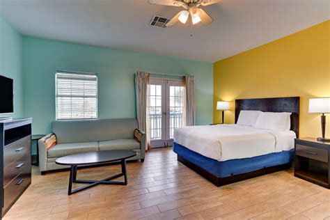 Pet-friendly Hotel Port Aransas Island