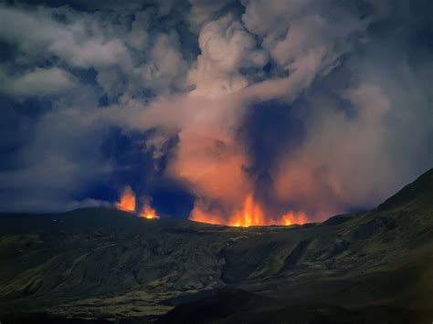 The Eruptions of Hekla | Forces of Nature | Perlan