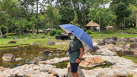 Go Travel !! Chae Son national park in Thailand.