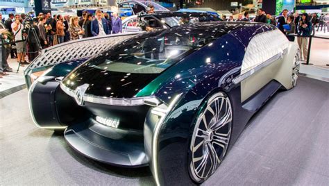 Renault's Self-Driving Car That Will Really Turn Heads | Discover.Luxury