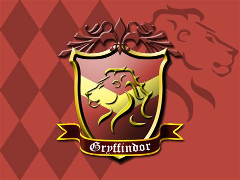 Gryffindor House Crest by ajb3art on DeviantArt