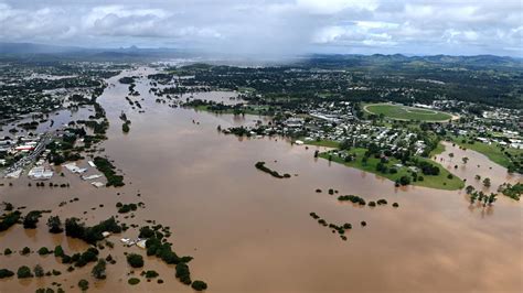 Gympie floods in photos 2022 and 1999 | The Courier Mail