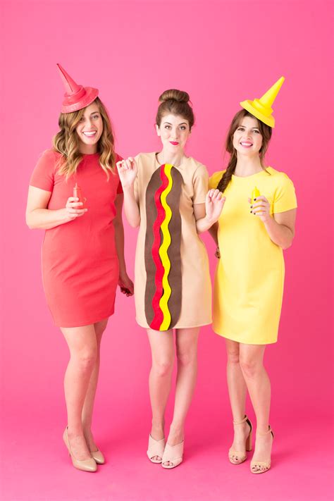 DIY Hot Dog Costume (+ Last Chance for FREE Shipping!) - Studio DIY