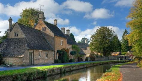 A land of honey-coloured stone houses, medieval churches and village ponds. | Cotswold villages ...