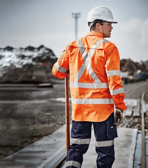 Hi-Vis Workwear | Corporate Authority