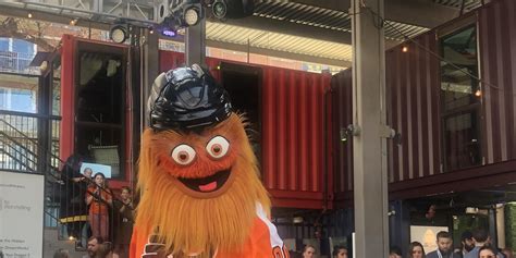 Gritty SXSW: Beloved Philadelphia Flyers Memes Crashes the Party